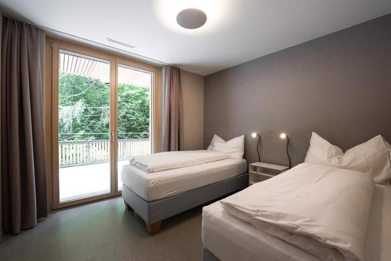 Ferienwohnung 3,5 Zimmer Direkt An Ski- Und Bikepiste Flims Buitenkant foto