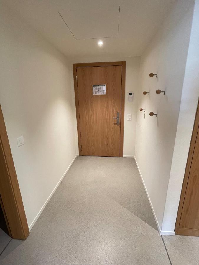 Ferienwohnung 3,5 Zimmer Direkt An Ski- Und Bikepiste Flims Buitenkant foto