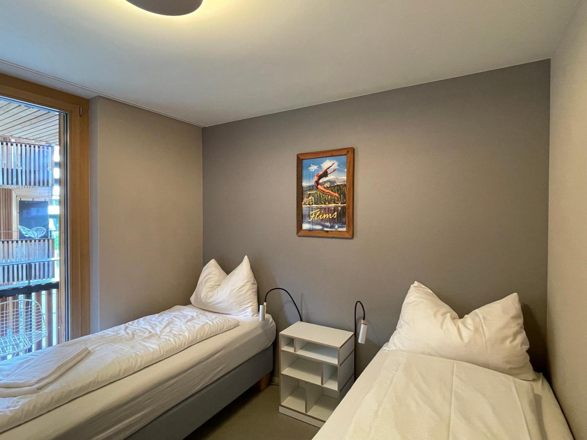 Ferienwohnung 3,5 Zimmer Direkt An Ski- Und Bikepiste Flims Buitenkant foto